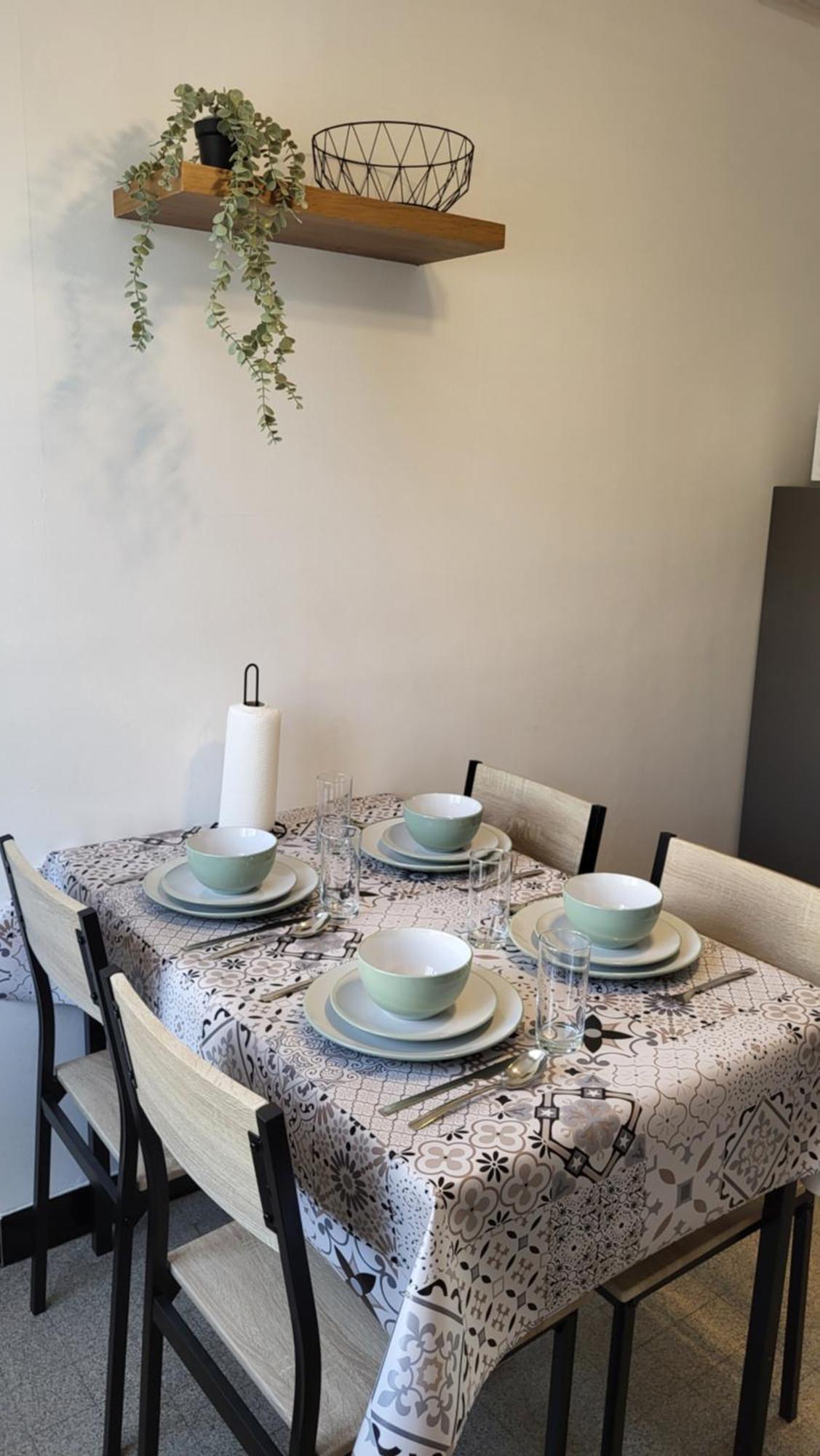Les Tourterelles D'Avignon 2 Apartamento Exterior foto